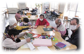 日中活動支援（作業・学習・塗り絵等）